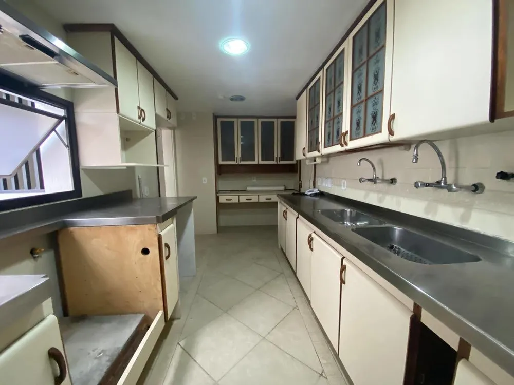 Apartamento, 3 quartos, 220 m² - Foto 14