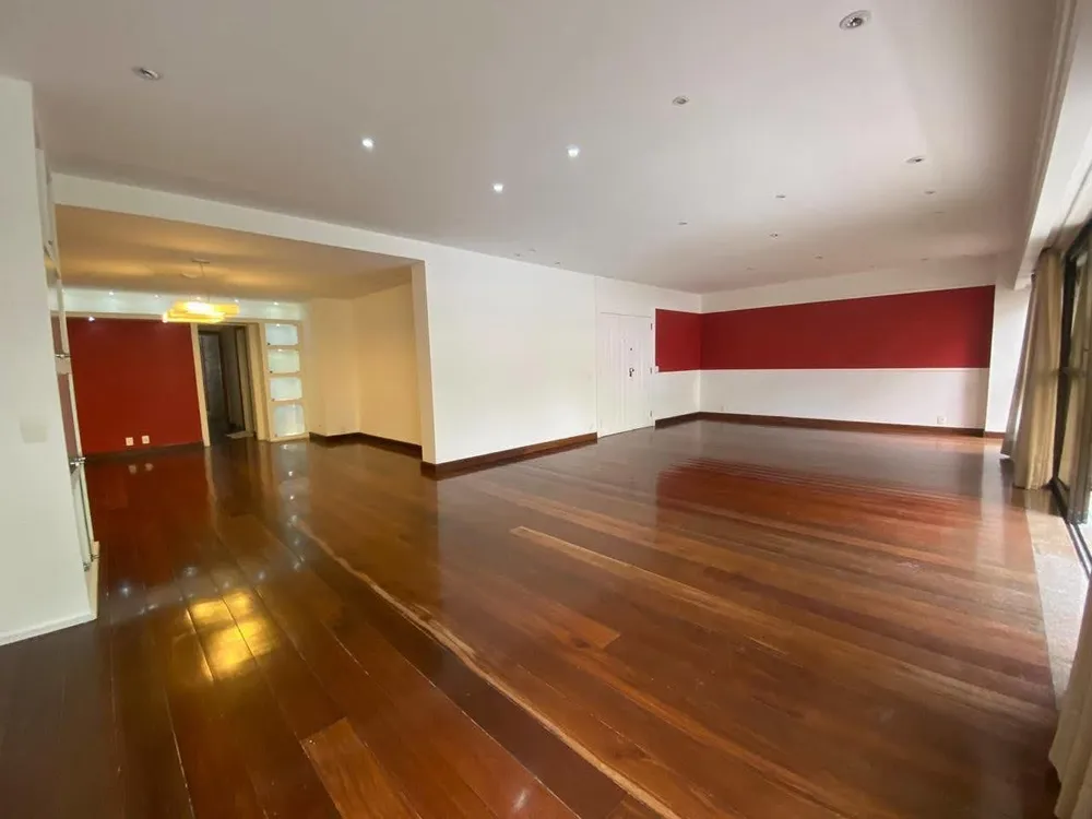 Apartamento, 3 quartos, 220 m² - Foto 1