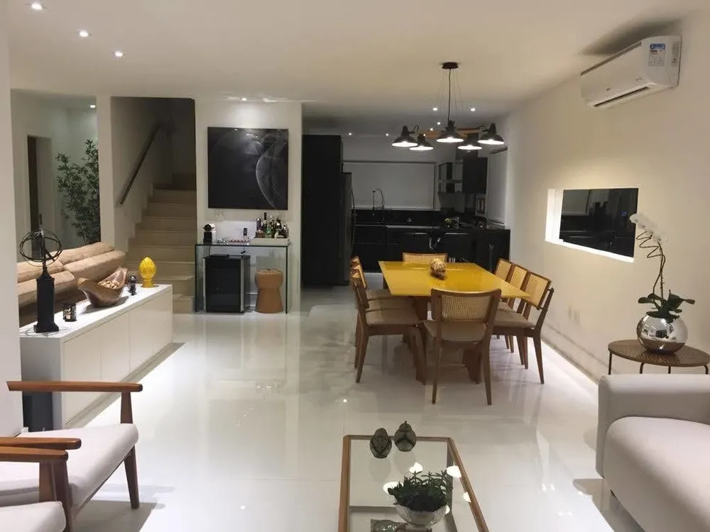 Casa, 4 quartos, 350 m² - Foto 1
