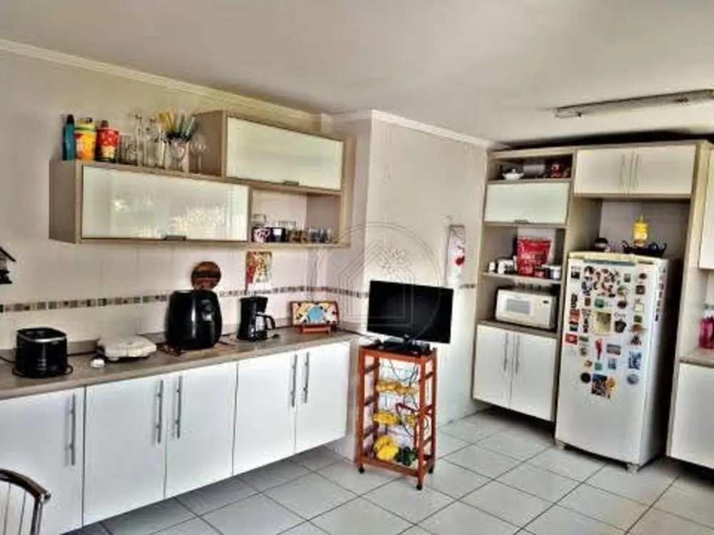 Casa, 4 quartos, 275 m² - Foto 8