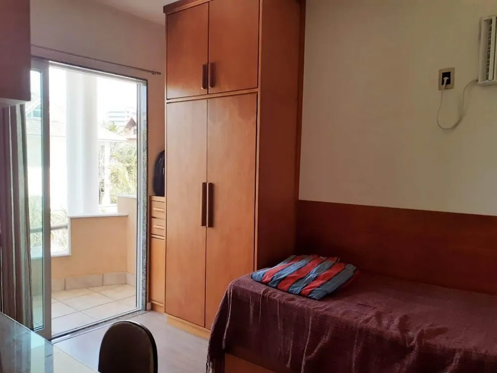 Casa, 4 quartos, 300 m² - Foto 22