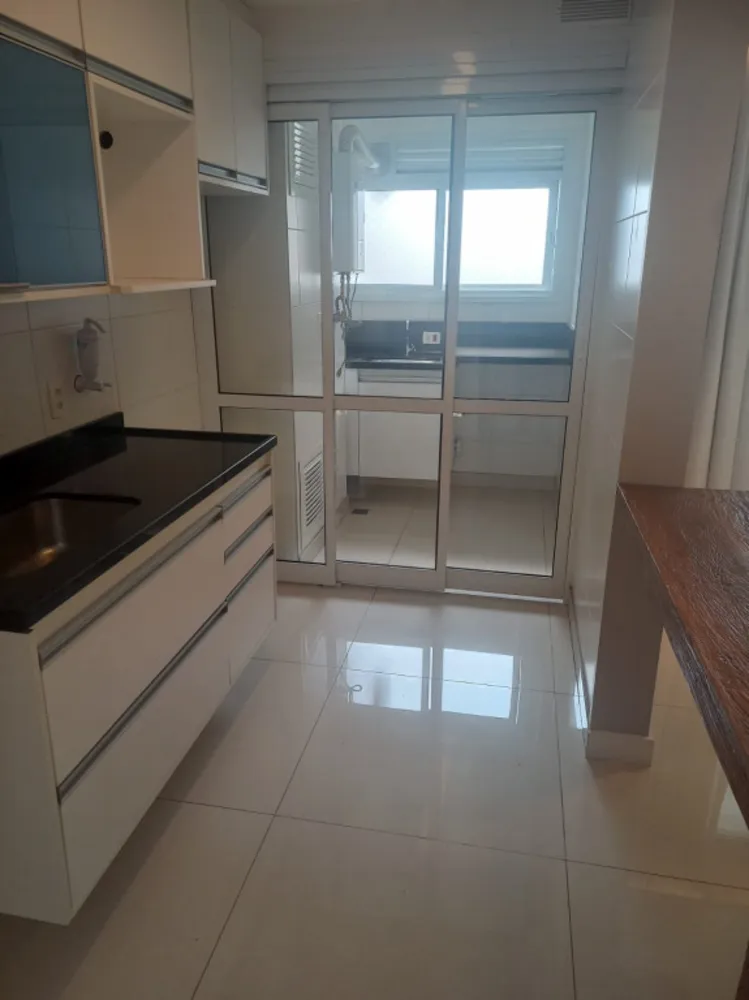 Apartamento, 2 quartos, 72 m² - Foto 2