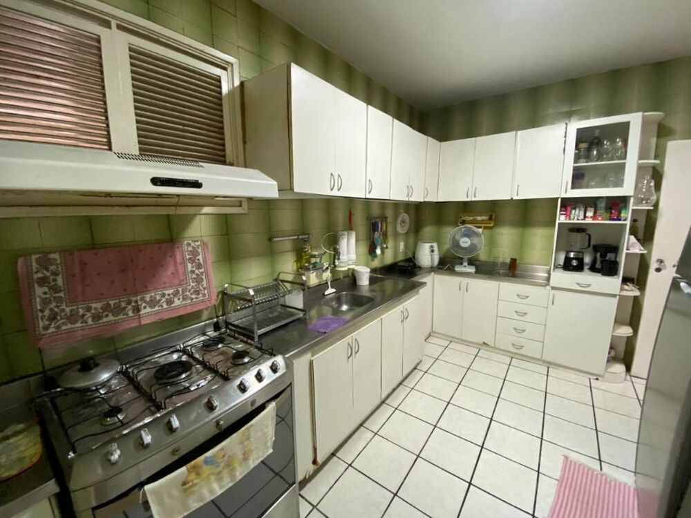 Casa à venda com 3 quartos, 280m² - Foto 12