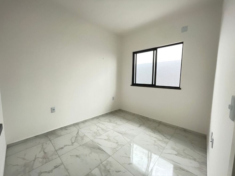 Casa de Condomínio à venda com 3 quartos, 112m² - Foto 2