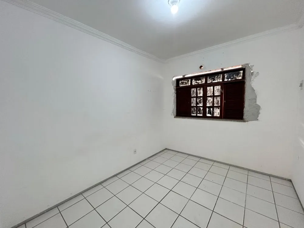 Casa, 5 quartos, 220 m² - Foto 4