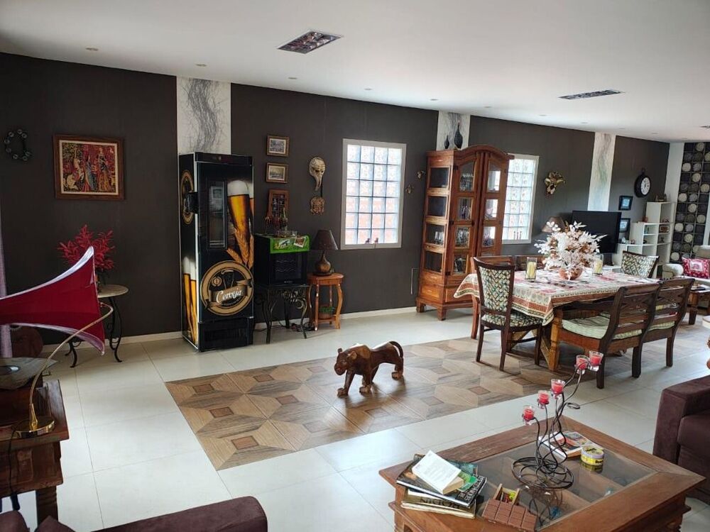 Casa à venda com 3 quartos, 202m² - Foto 6