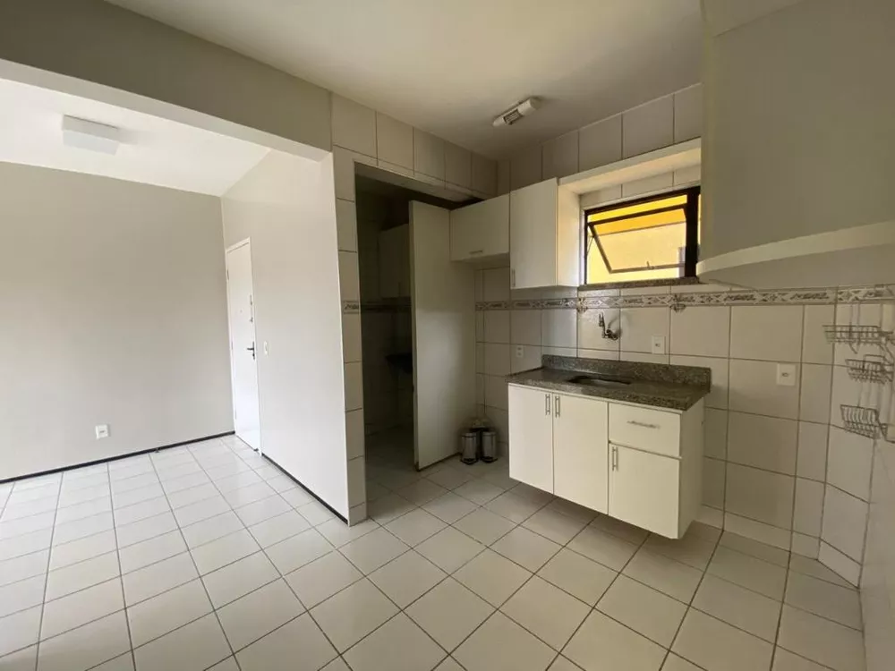 Apartamento à venda com 3 quartos, 60m² - Foto 7