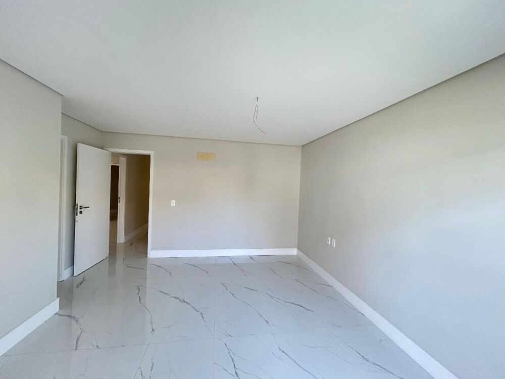 Casa de Condomínio à venda com 4 quartos, 386m² - Foto 10