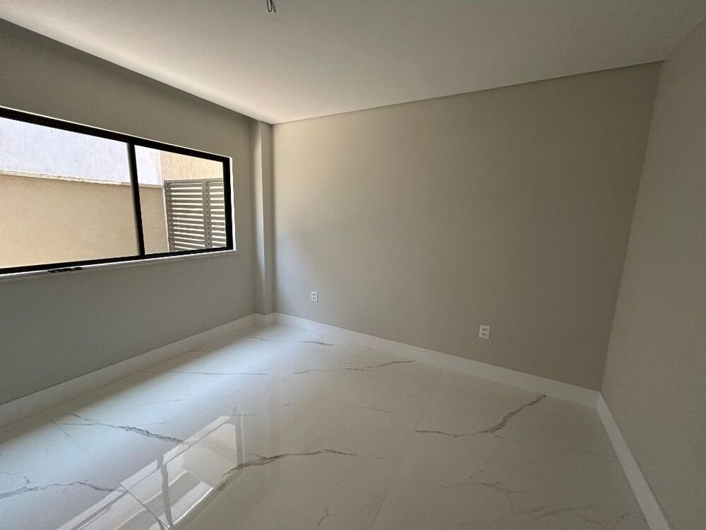 Casa de Condomínio à venda com 4 quartos, 386m² - Foto 11