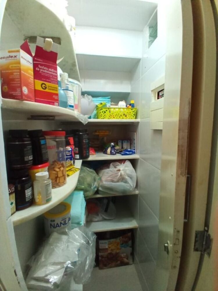 Casa de Condomínio à venda com 4 quartos, 150m² - Foto 3