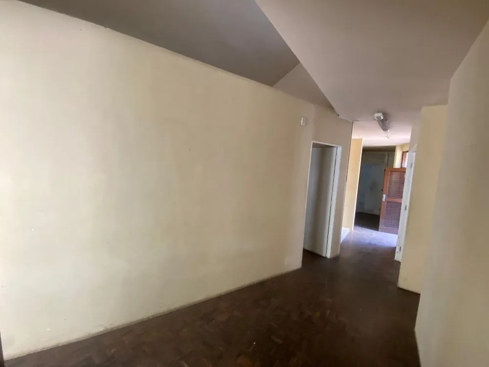 Casa, 10 quartos, 317 m² - Foto 8
