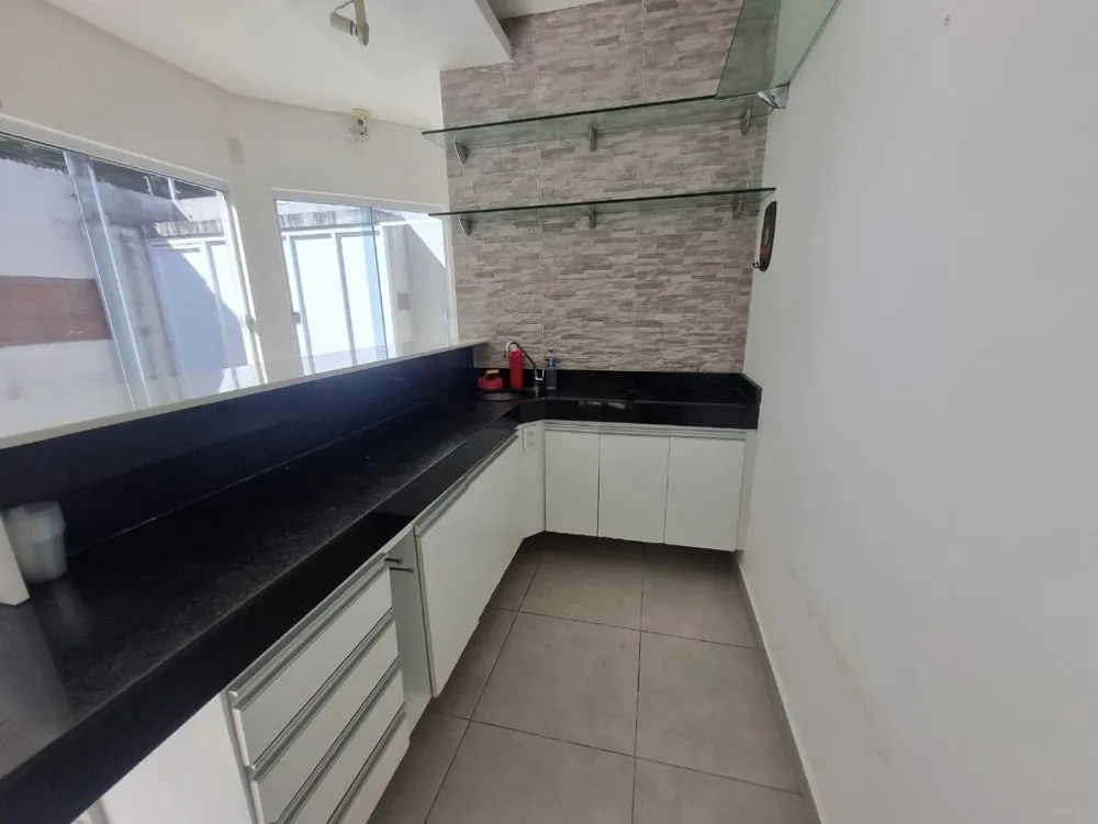 Casa, 5 quartos, 168 m² - Foto 3