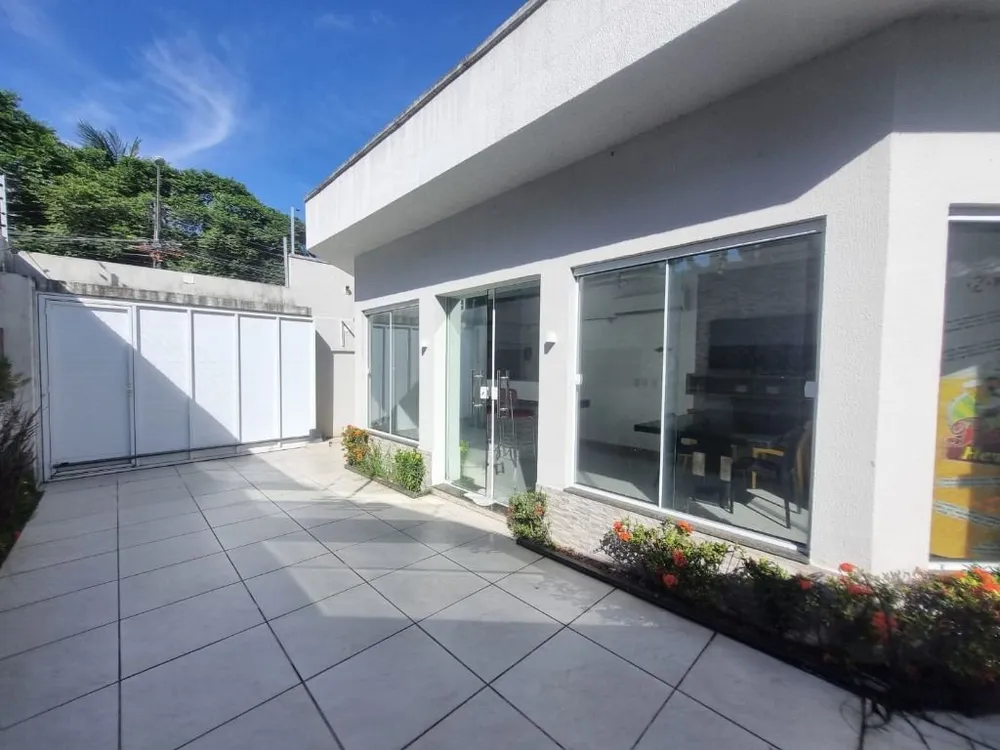 Casa, 5 quartos, 168 m² - Foto 2