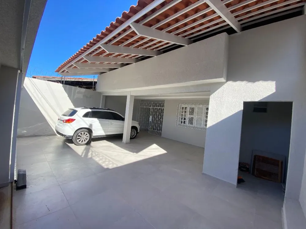 Casa, 3 quartos, 180 m² - Foto 1