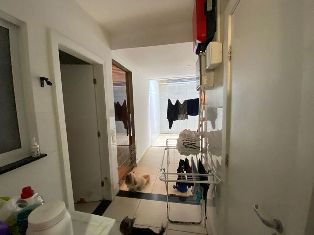 Casa de Condomínio à venda com 4 quartos, 230m² - Foto 18