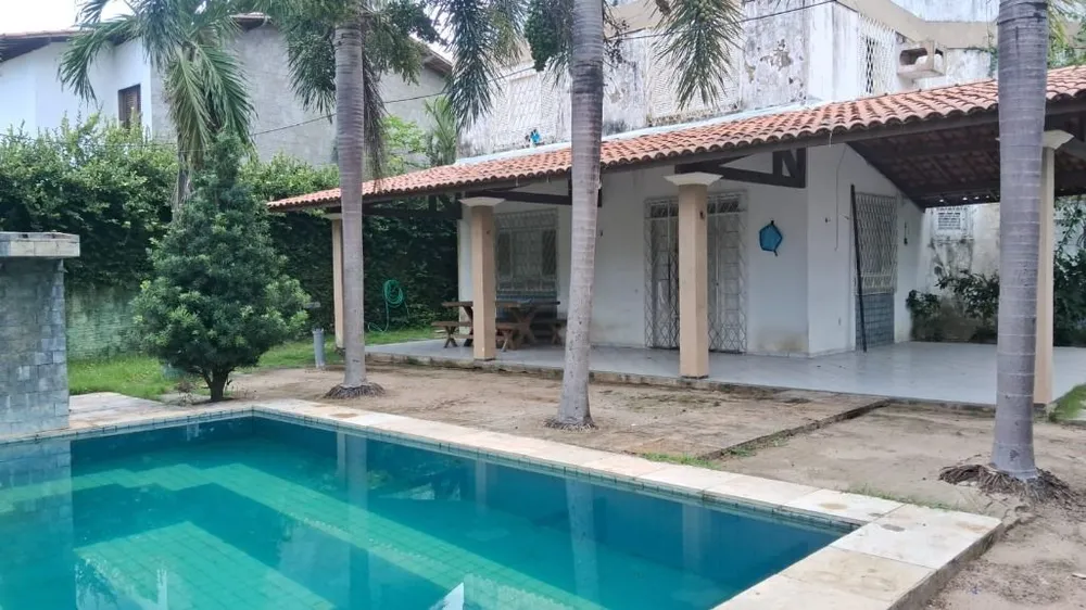 Casa, 3 quartos, 290 m² - Foto 2