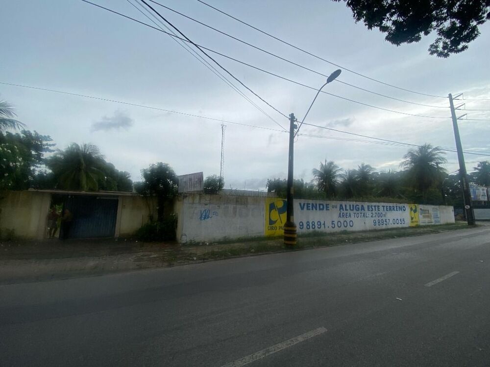 Terreno à venda e aluguel, 2666M2 - Foto 1