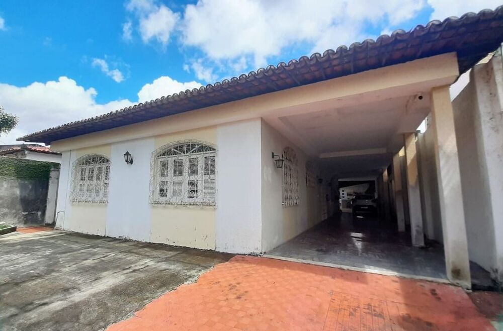 Casa, 3 quartos, 220 m² - Foto 2