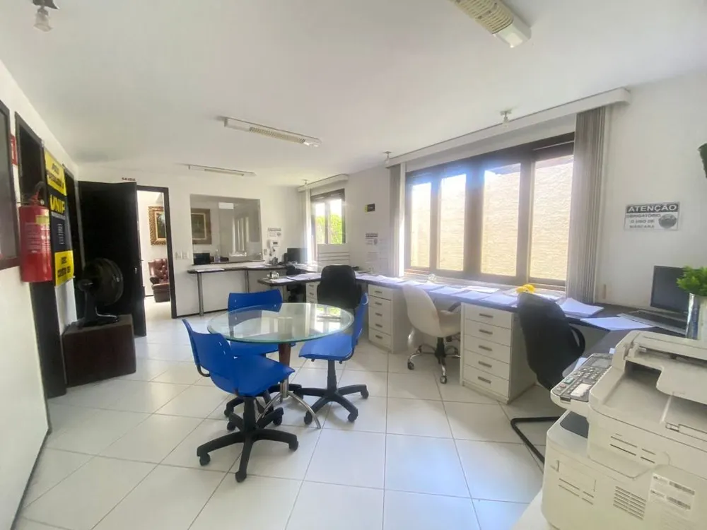 Casa, 4 quartos, 586 m² - Foto 17