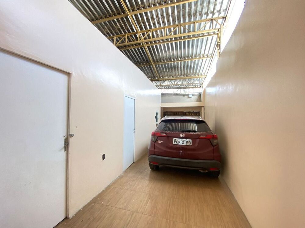 Casa à venda com 7 quartos, 150m² - Foto 5