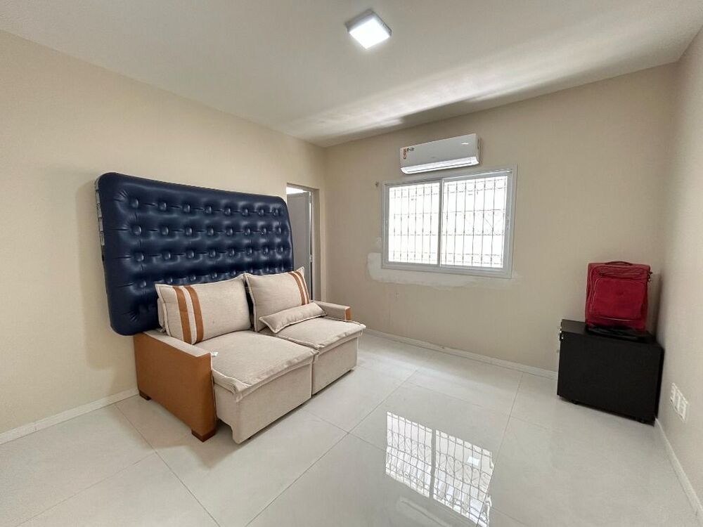 Casa à venda com 3 quartos, 324m² - Foto 13