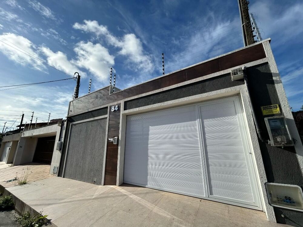 Casa à venda com 3 quartos, 324m² - Foto 3