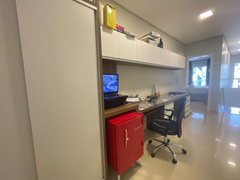 Casa, 4 quartos, 236 m² - Foto 4