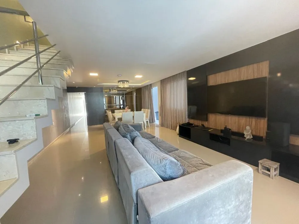Casa, 4 quartos, 236 m² - Foto 2