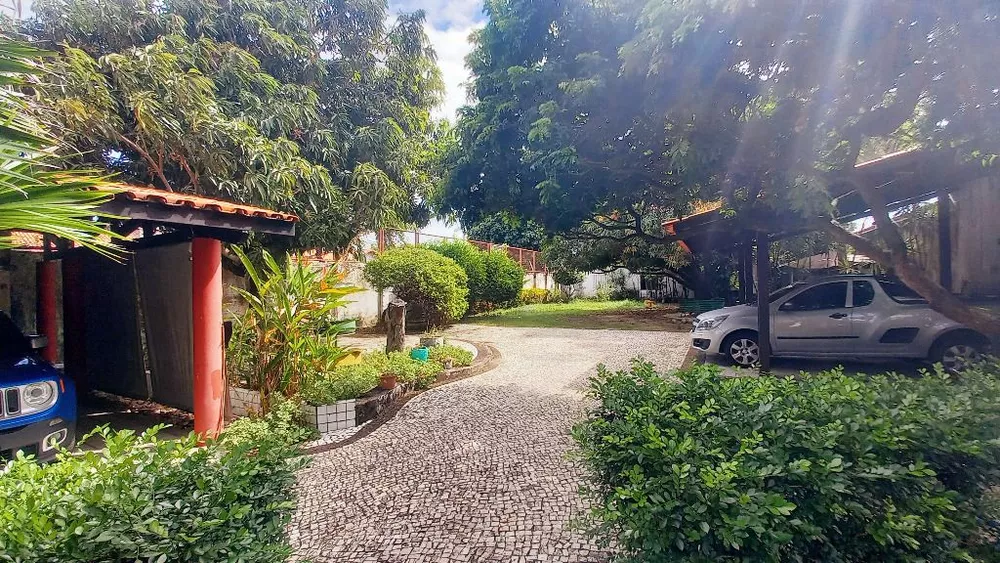 Casa à venda com 3 quartos, 300m² - Foto 4