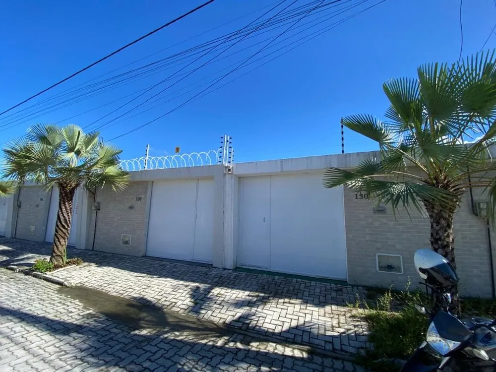 Casa, 3 quartos, 86 m² - Foto 2