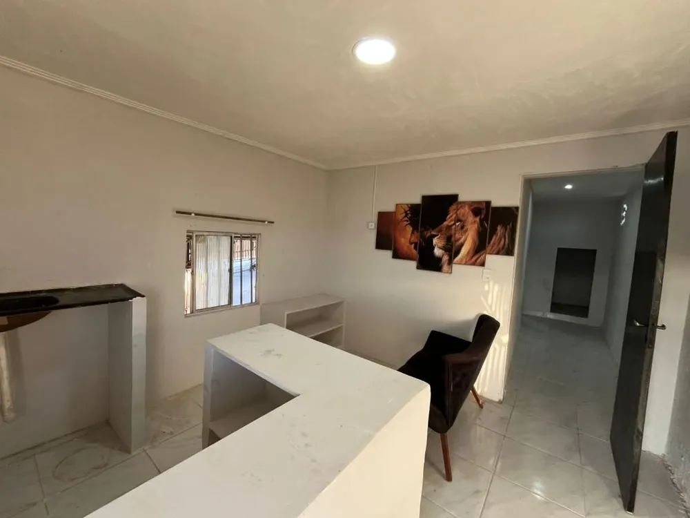 Depósito-Galpão, 200 m² - Foto 1