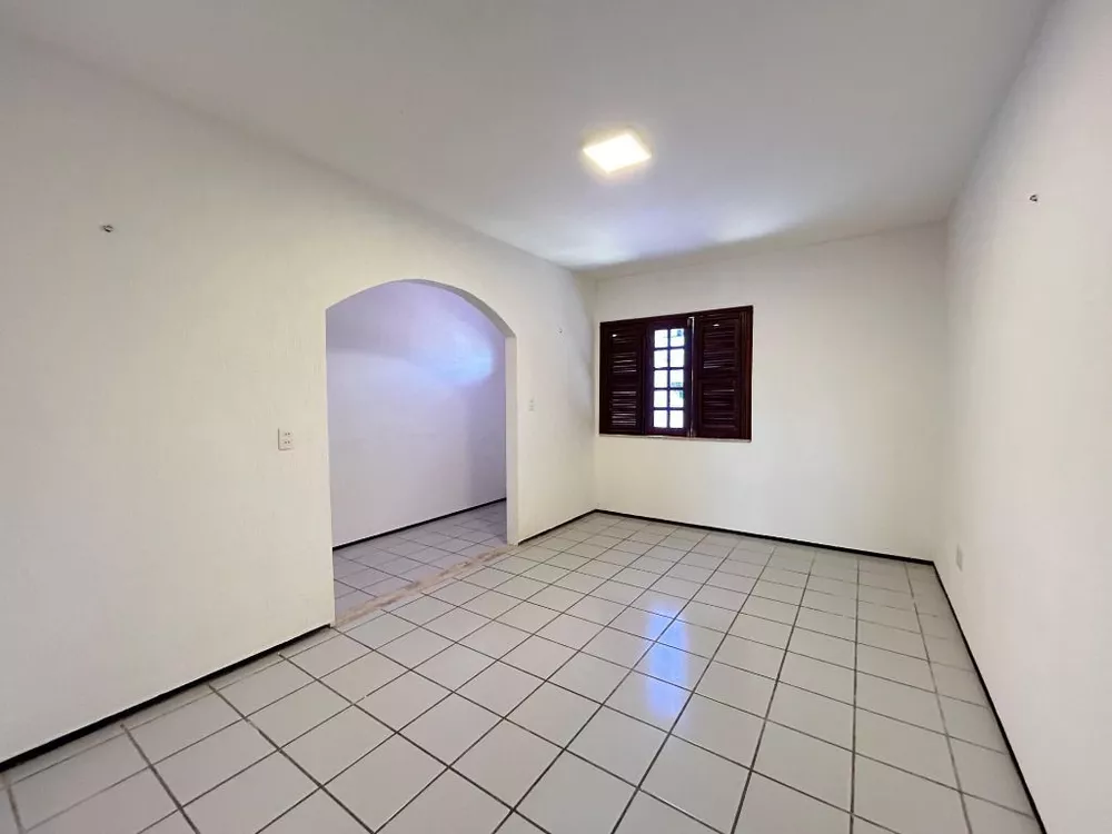 Casa, 4 quartos, 240 m² - Foto 5