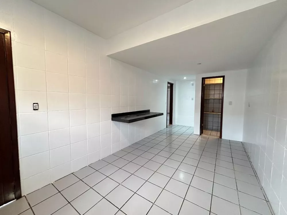Casa, 4 quartos, 240 m² - Foto 3