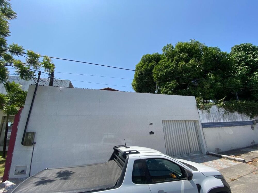 Casa para alugar com 6 quartos, 480m² - Foto 3