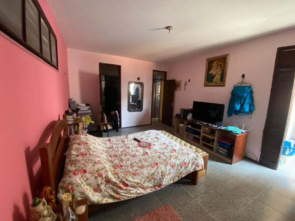 Casa para alugar com 6 quartos, 480m² - Foto 23