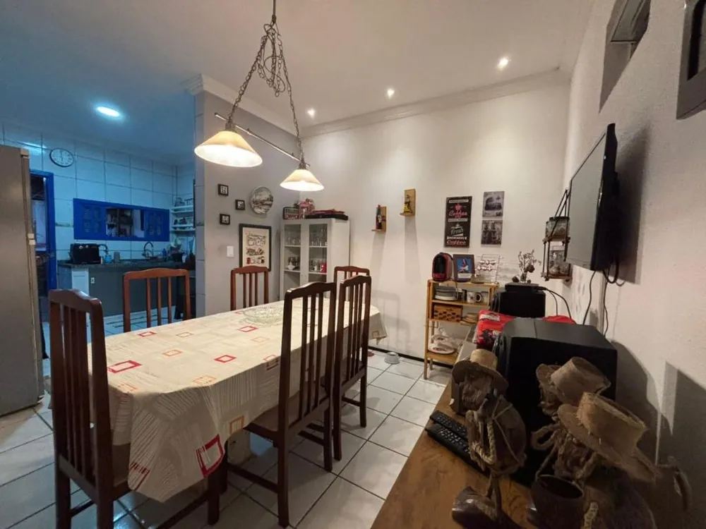 Casa, 2 quartos, 60 m² - Foto 1