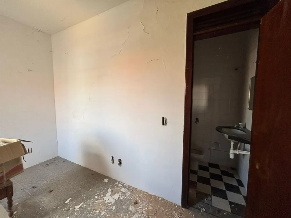 Casa, 3 quartos, 250 m² - Foto 5