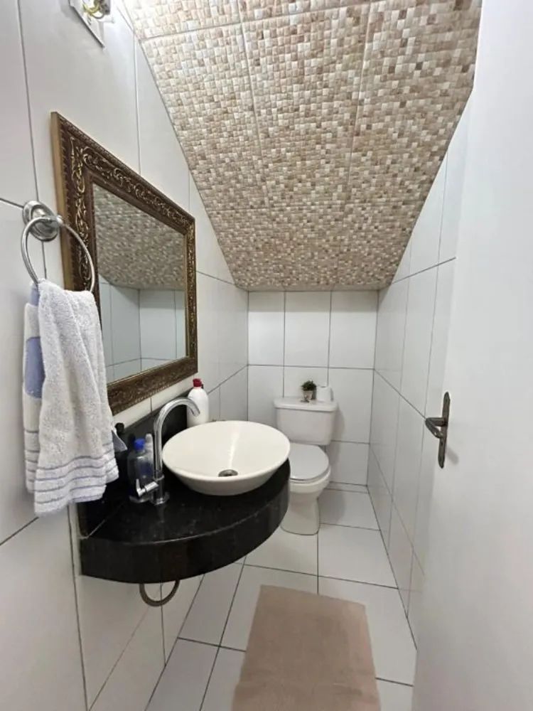 Casa, 5 quartos, 258 m² - Foto 4