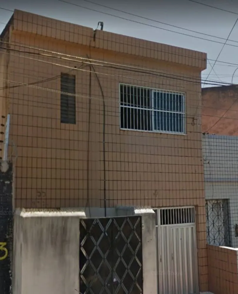 Casa, 6 quartos, 200 m² - Foto 1
