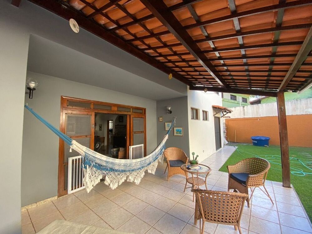 Casa à venda com 4 quartos, 300m² - Foto 8