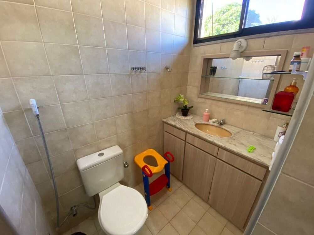 Casa à venda com 4 quartos, 300m² - Foto 10