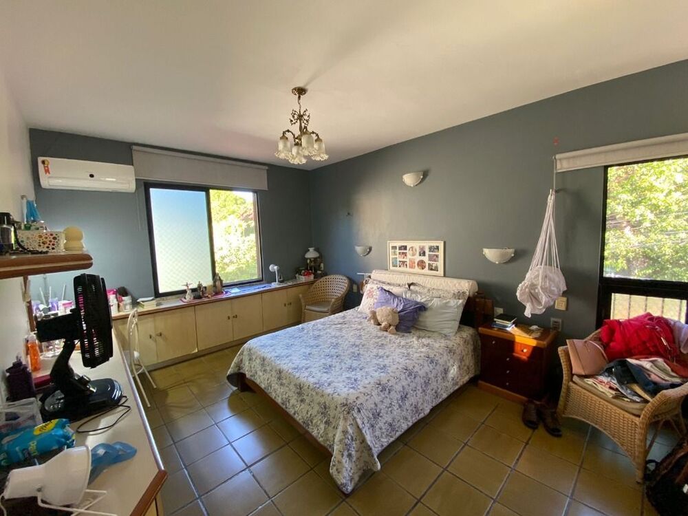 Casa à venda com 4 quartos, 300m² - Foto 9