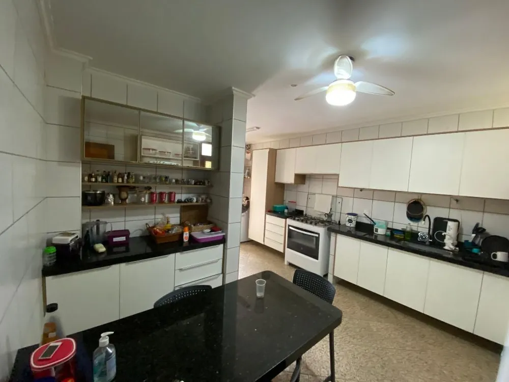 Casa, 4 quartos, 268 m² - Foto 8