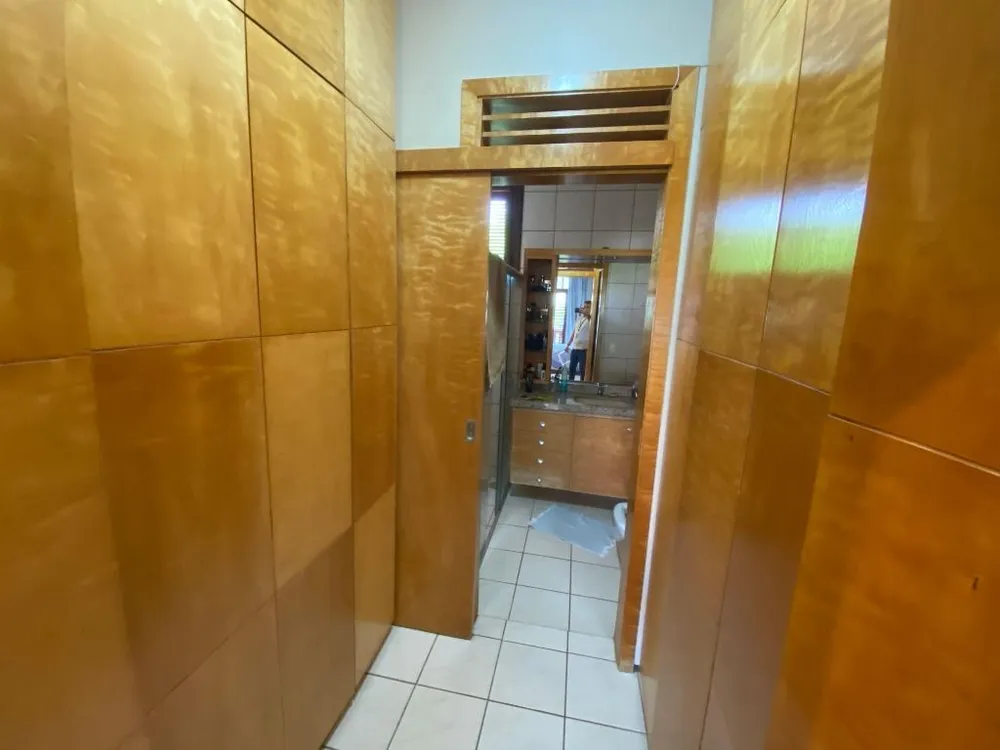 Casa, 4 quartos, 268 m² - Foto 4
