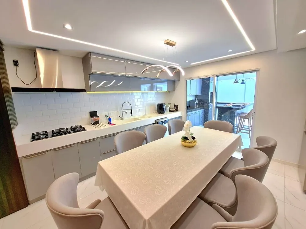 Casa, 3 quartos, 160 m² - Foto 1