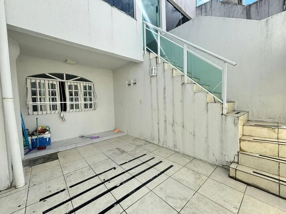 Casa, 3 quartos, 276 m² - Foto 3