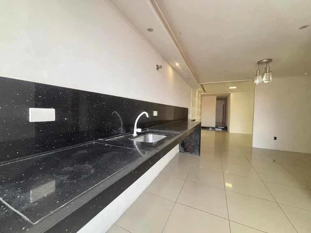 Casa, 3 quartos, 276 m² - Foto 8