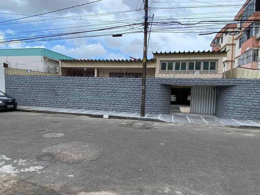 Casa, 4 quartos, 490 m² - Foto 1