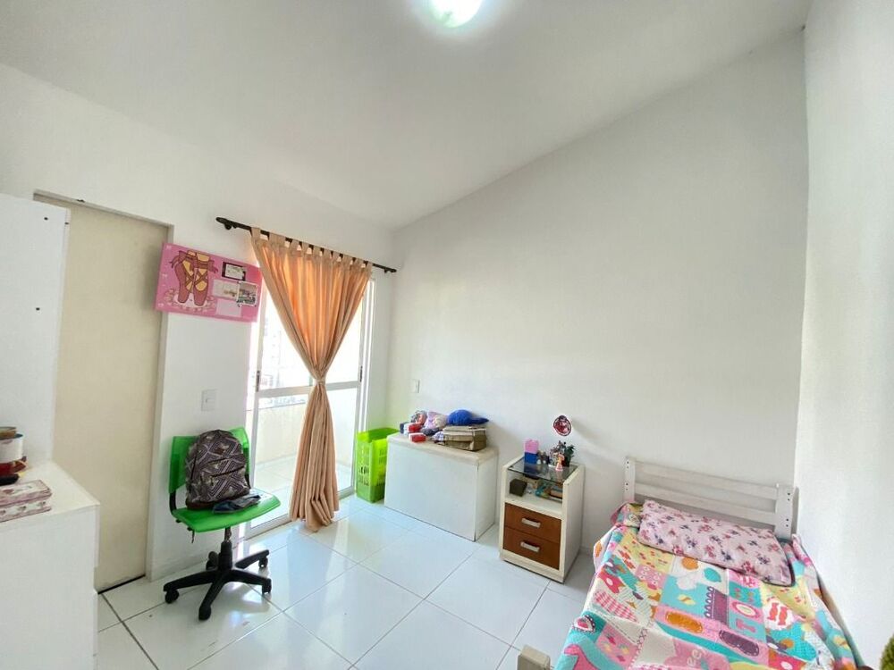 Casa à venda com 3 quartos, 81m² - Foto 7