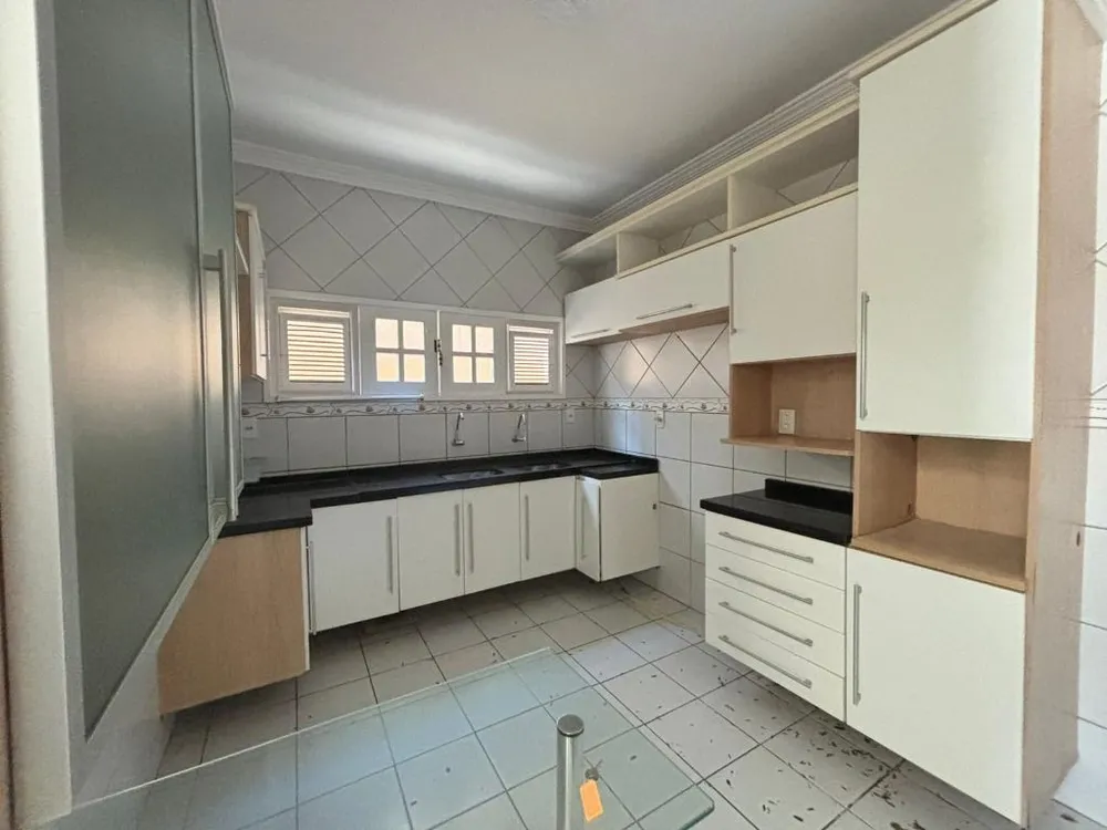 Casa, 3 quartos, 195 m² - Foto 3